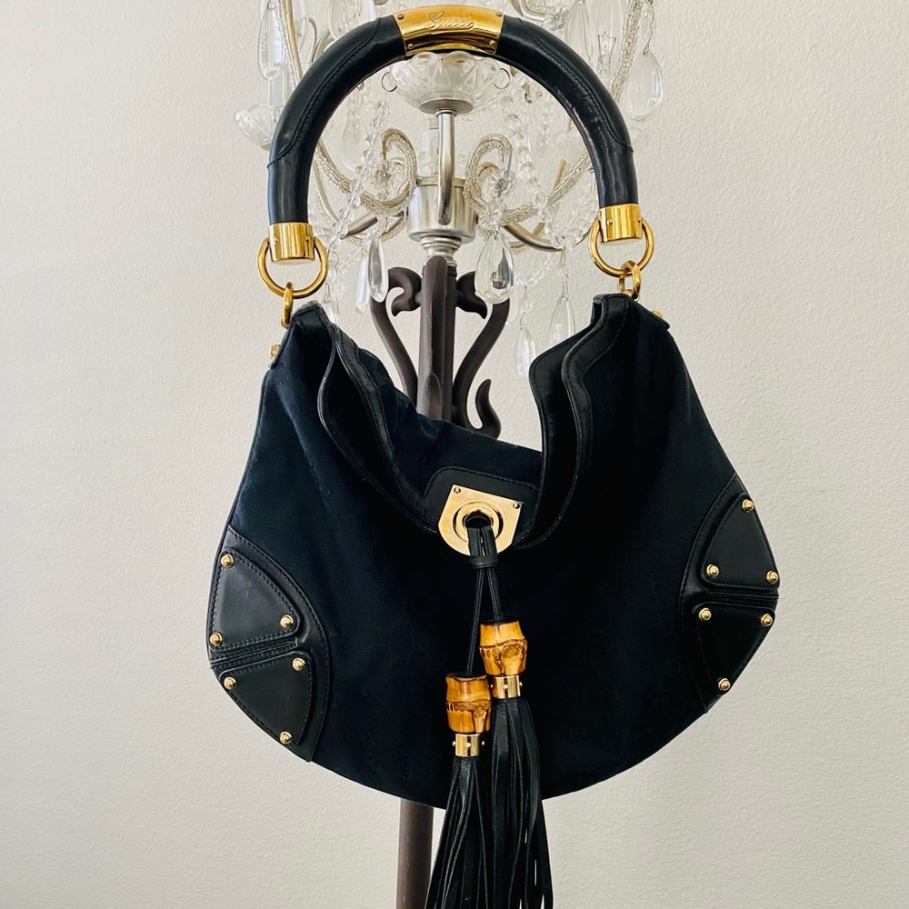 Gorgeous RICH GUCCI hobo bag with leather trim and brass